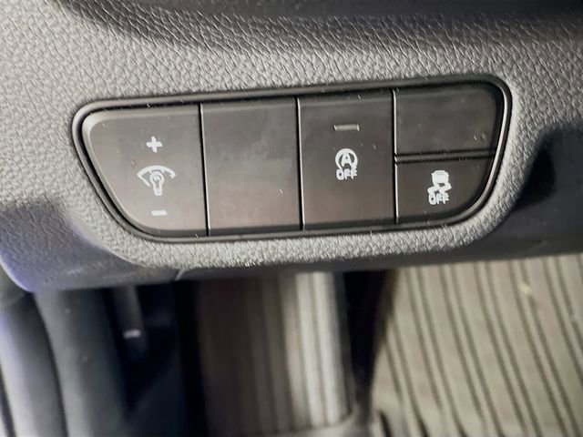Used 2024 Kia Seltos S AWD/4WD image 11