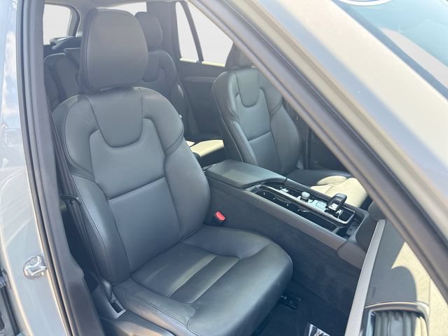 Certified 2024 Volvo XC90 B5 Core w/ Protection Package Premier AWD/4WD image 30