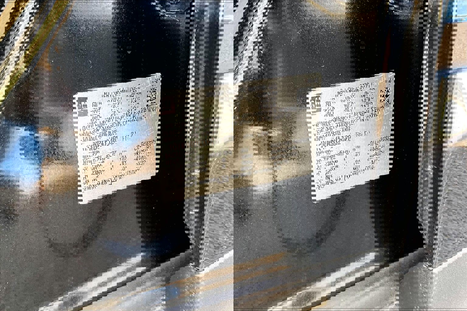 Used 2017 Cadillac XT5 Luxury w/ Driver Awareness Package image 19