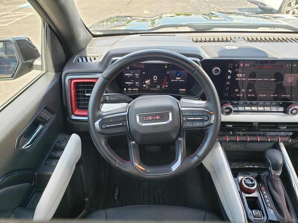 Used 2023 GMC Canyon AT4X AWD/4WD image 14