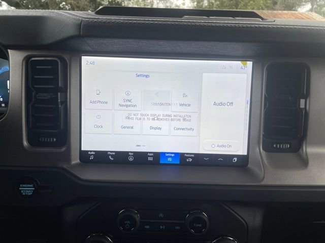 New 2025 Ford Bronco Outer Banks w/ Black Appearance Package image 19