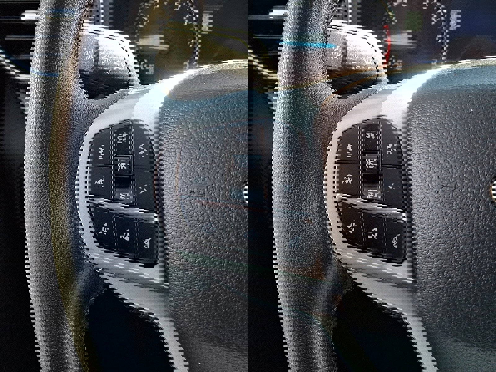 Certified 2023 Ford Explorer XLT w/ Equipment Group 202A image 22