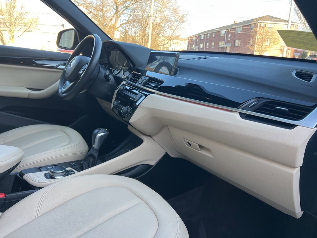 Used 2017 BMW X1 xDrive28i image 28