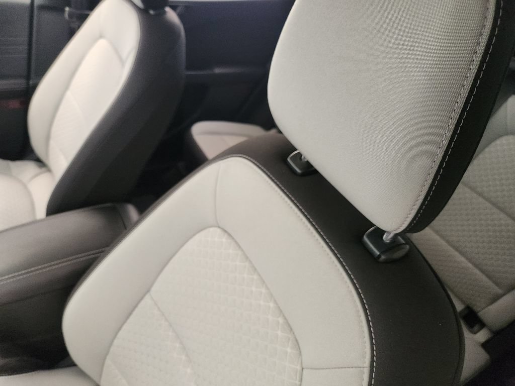 Used 2024 Ford Escape Active AWD/4WD image 24