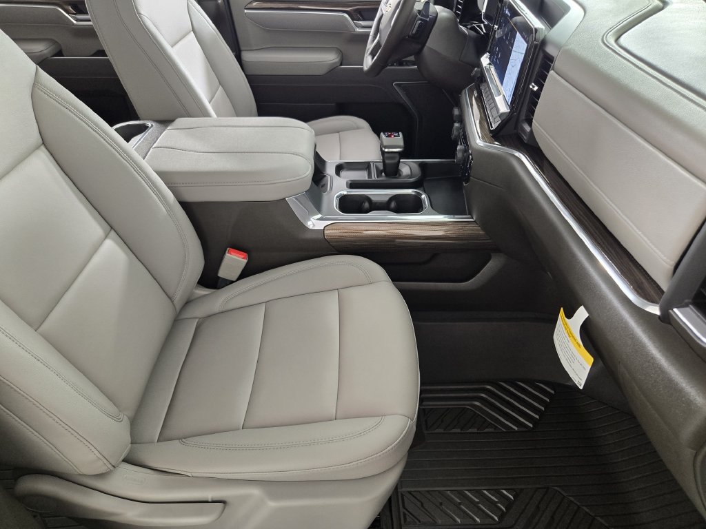 New 2026 Chevrolet Silverado 1500 LT AWD/4WD image 16