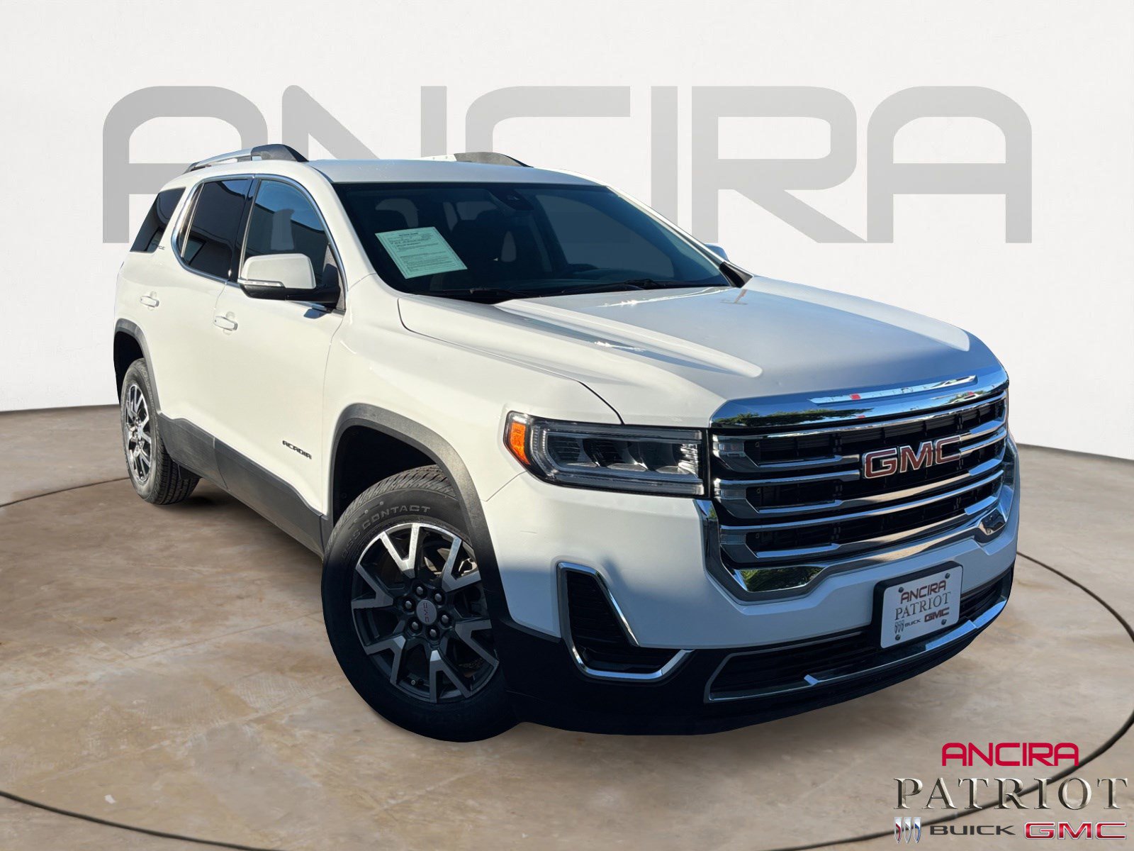 Used 2023 GMC Acadia SLE w/ Driver Convenience Package image 1