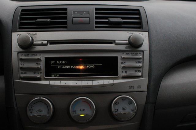 Used 2011 Toyota Camry LE w/ LE Extra-Value Pkg image 33