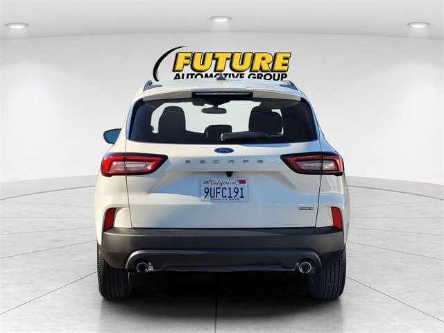 Used 2025 Ford Escape ST-Line Elite image 8