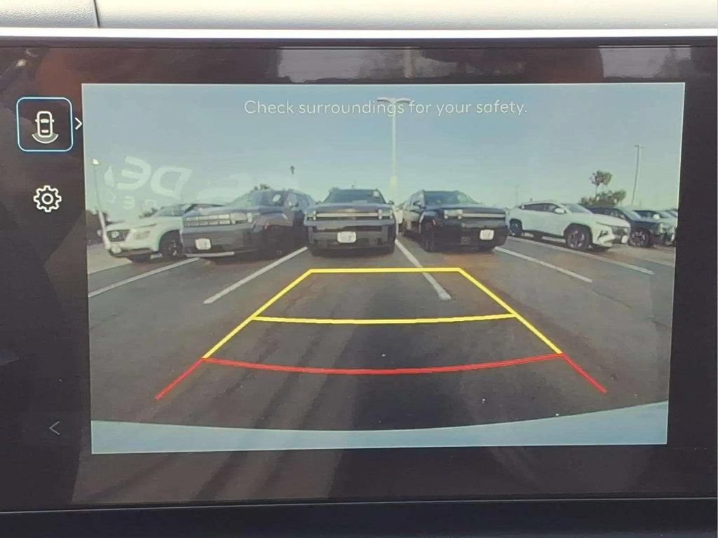 New 2026 Hyundai Santa Fe SE FWD image 12