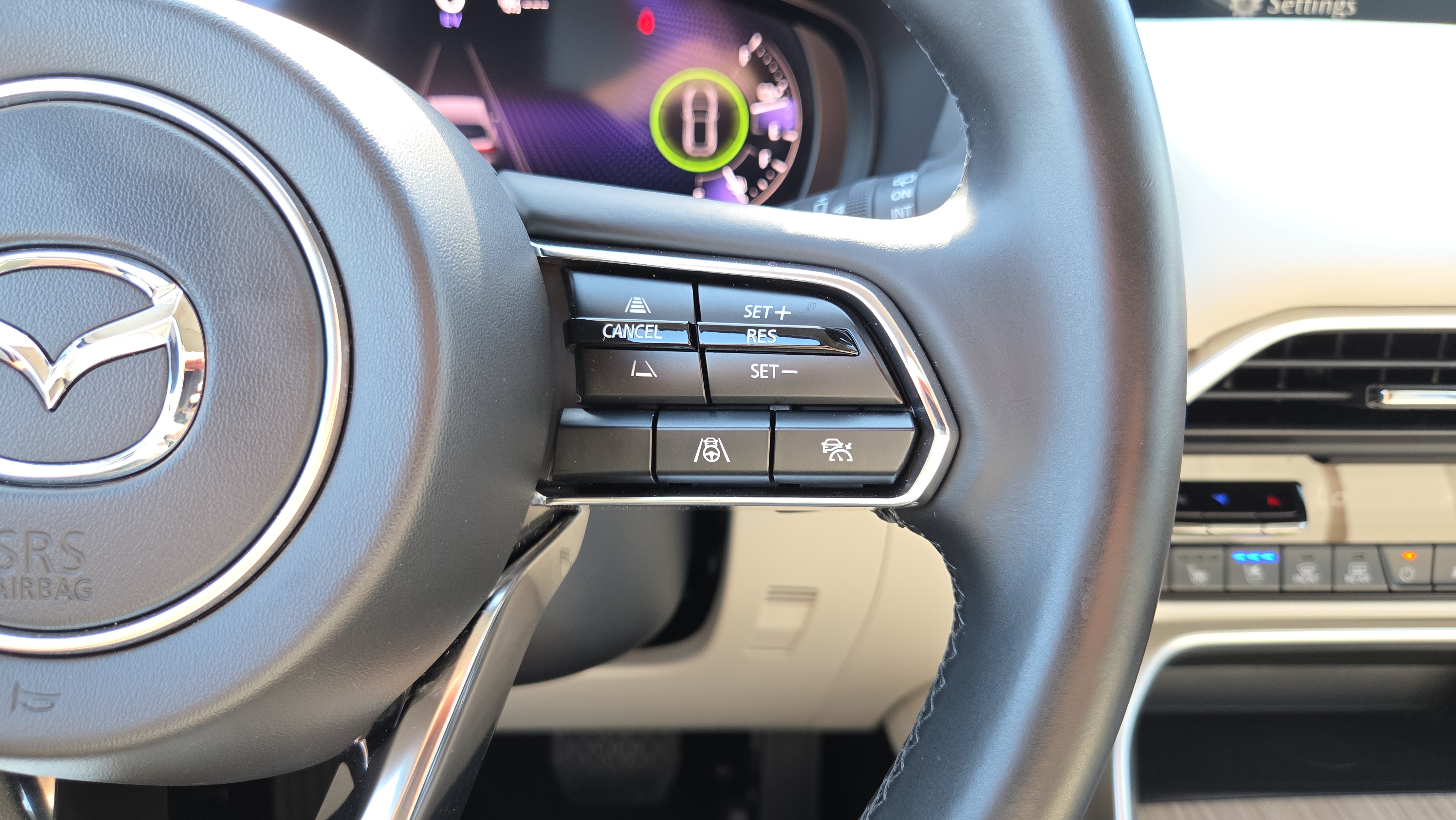 Used 2025 MAZDA CX-90 Plug-In Hybrid w/ Premium Plus AWD/4WD image 39