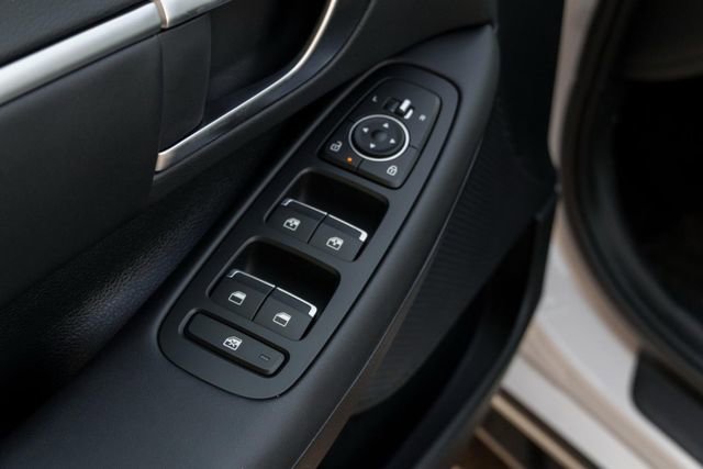 New 2025 Hyundai Sonata SEL image 17