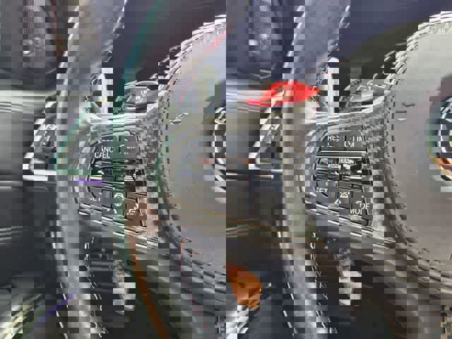 Used 2022 BMW M3 Competition w/ M Carbon Exterior Package image 25