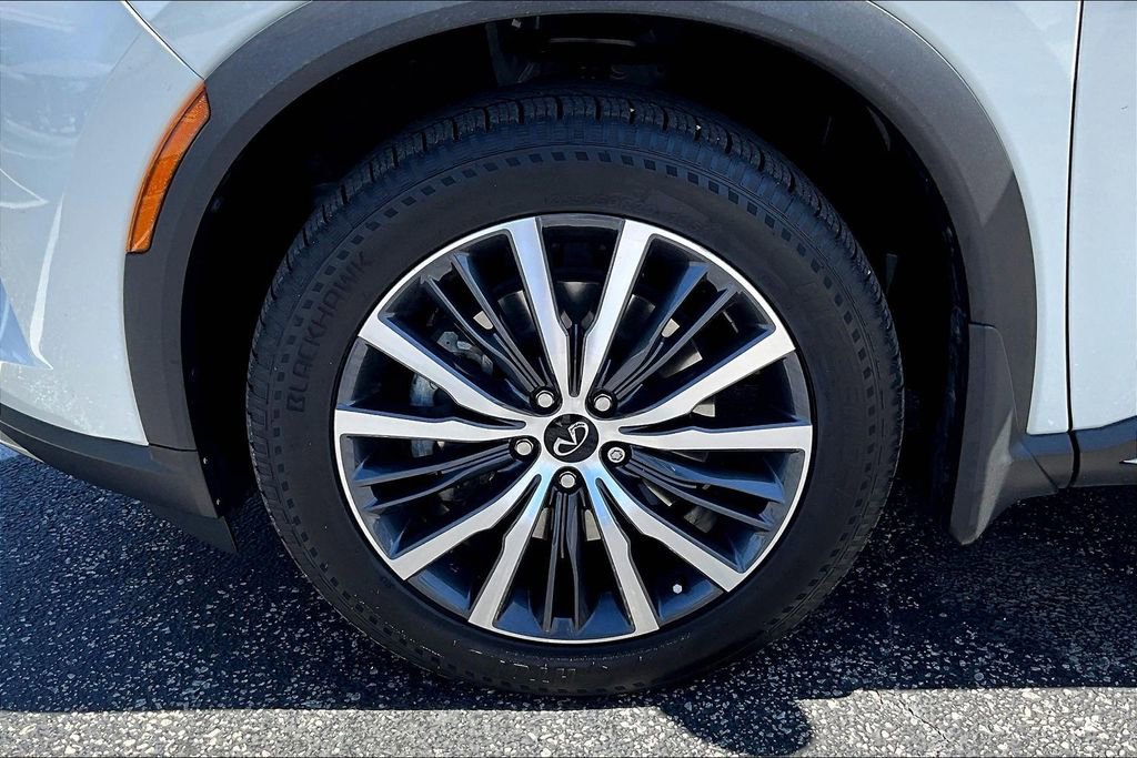 Certified 2023 INFINITI QX60 Autograph AWD/4WD image 13