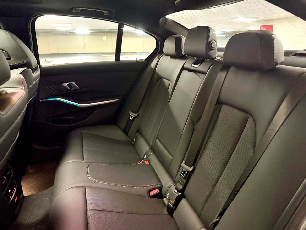Used 2024 BMW 330i xDrive Sedan w/ Convenience Package image 28