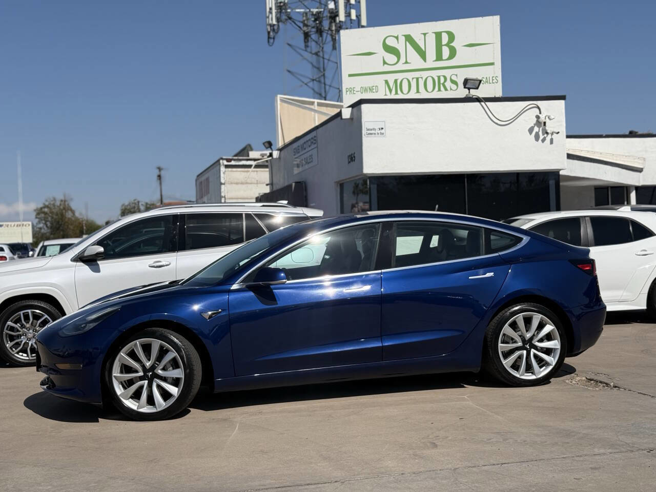 Used 2018 Tesla Model 3 Long Range RWD image 5