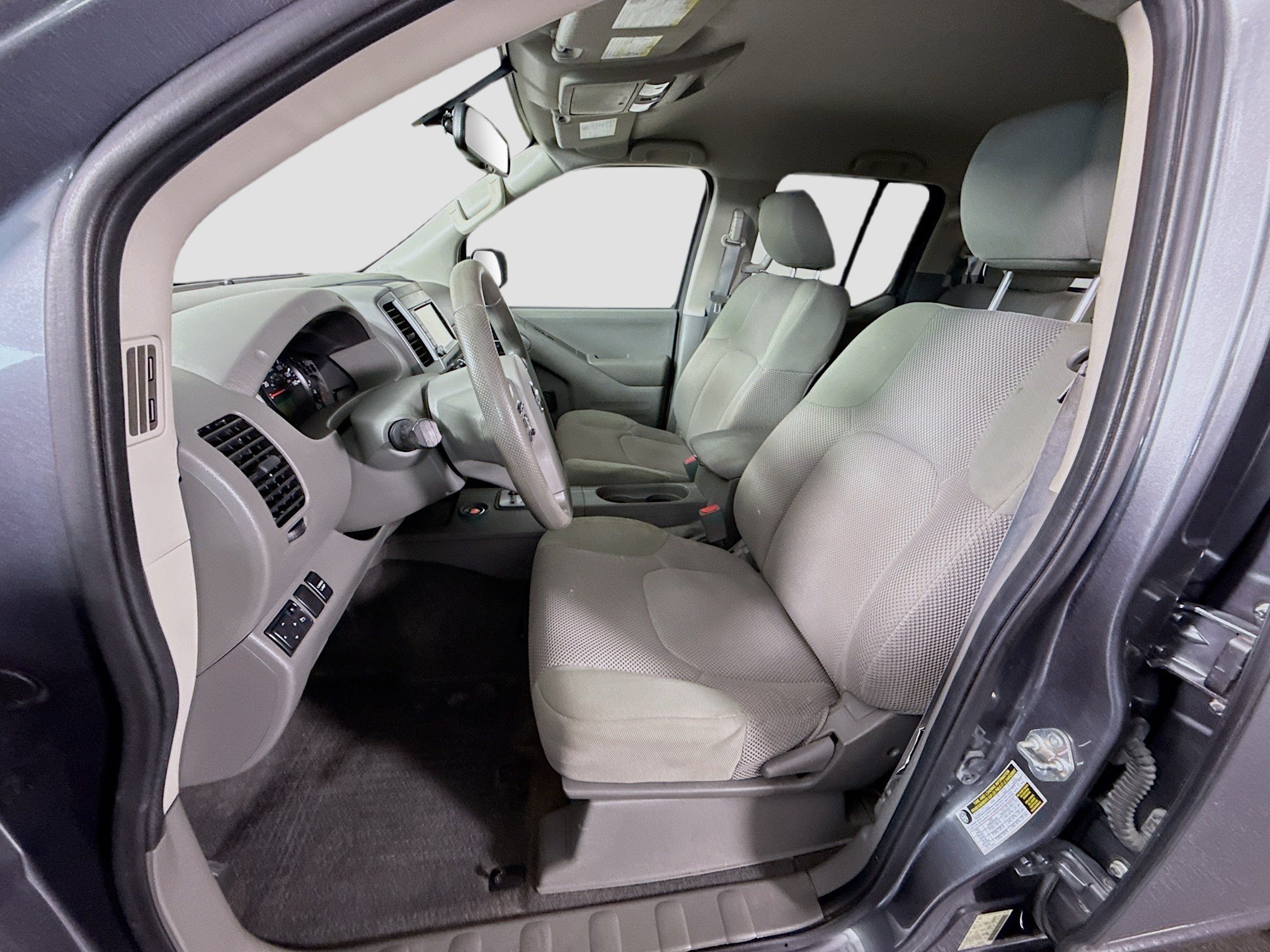 Used 2021 Nissan Frontier SV RWD image 22