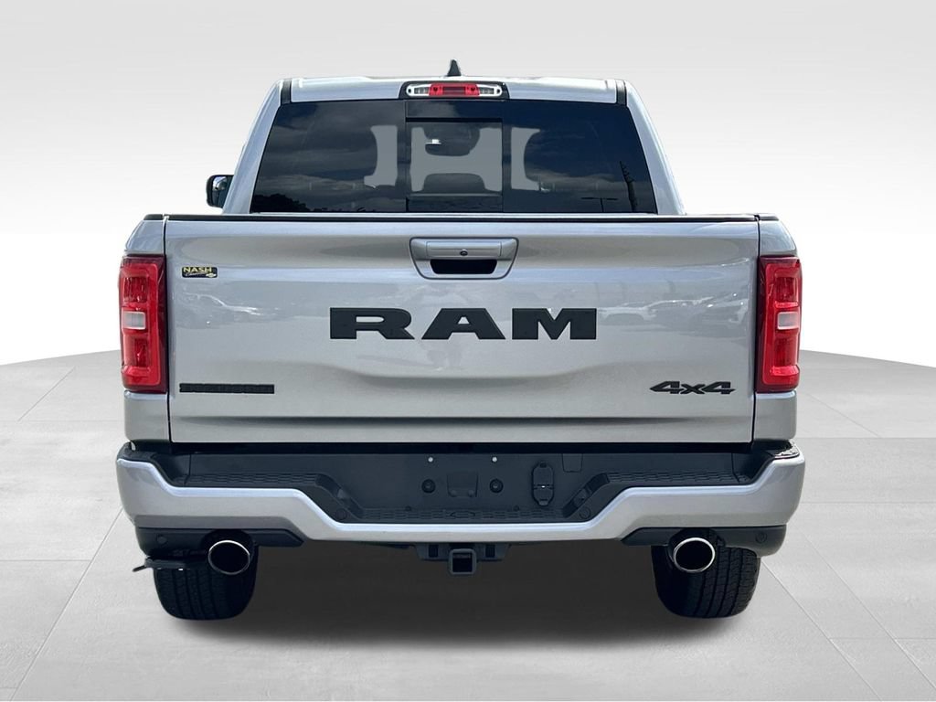 Used 2025 RAM 1500 Big Horn AWD/4WD image 4