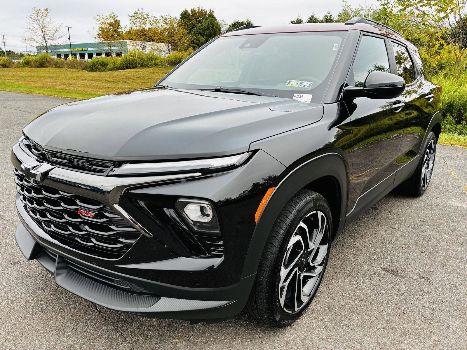 Used 2024 Chevrolet TrailBlazer RS w/ Convenience Package image 2