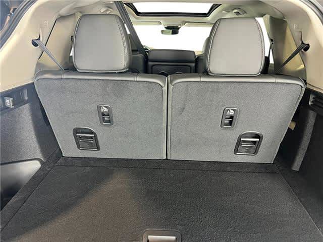New 2026 Acura MDX SH-AWD image 32