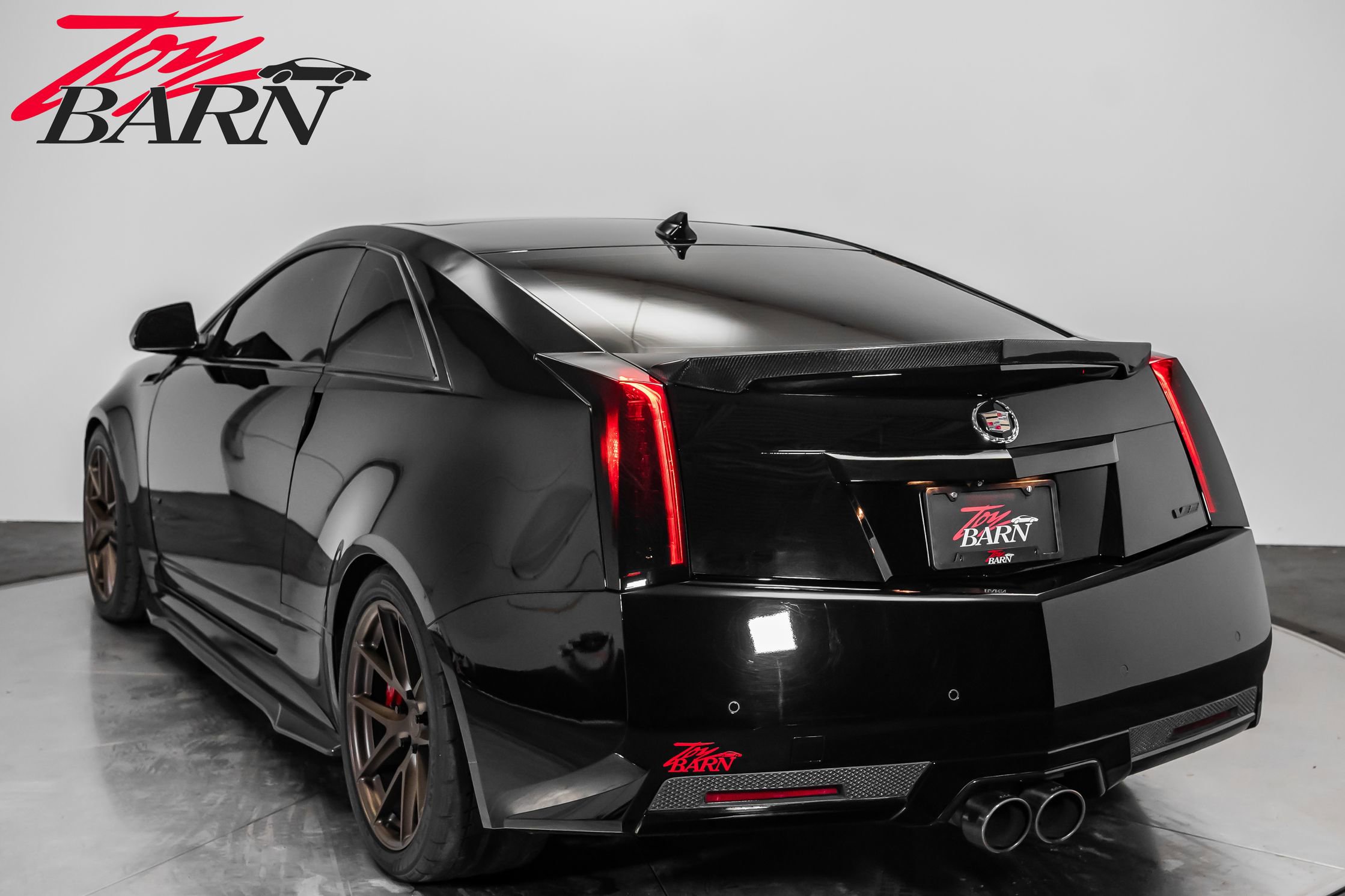 Used 2014 Cadillac CTS V w/ Wood Trim Package image 10