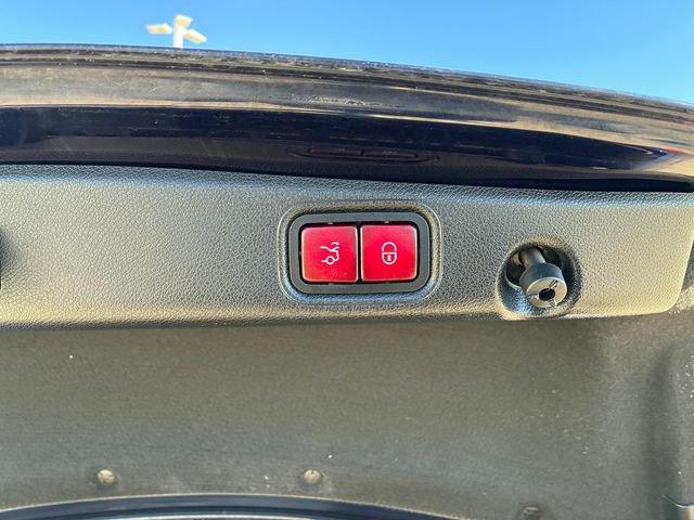 Used 2018 Mercedes-Benz E 300 4MATIC w/ Premium 2 Package image 14