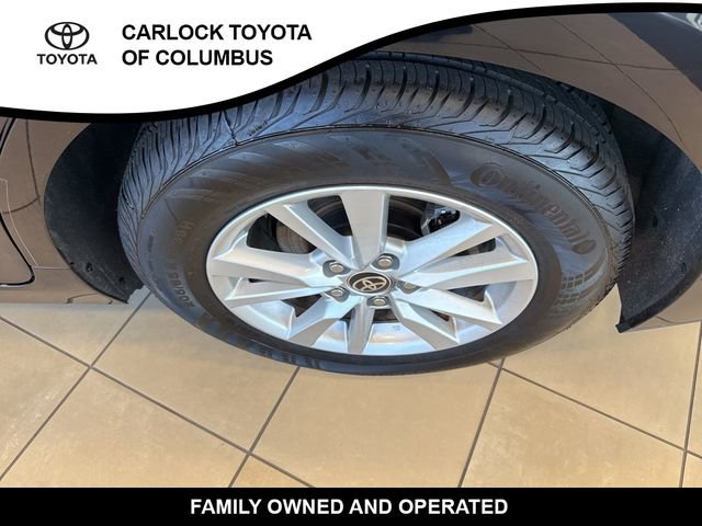 Used 2025 Toyota Camry LE image 10