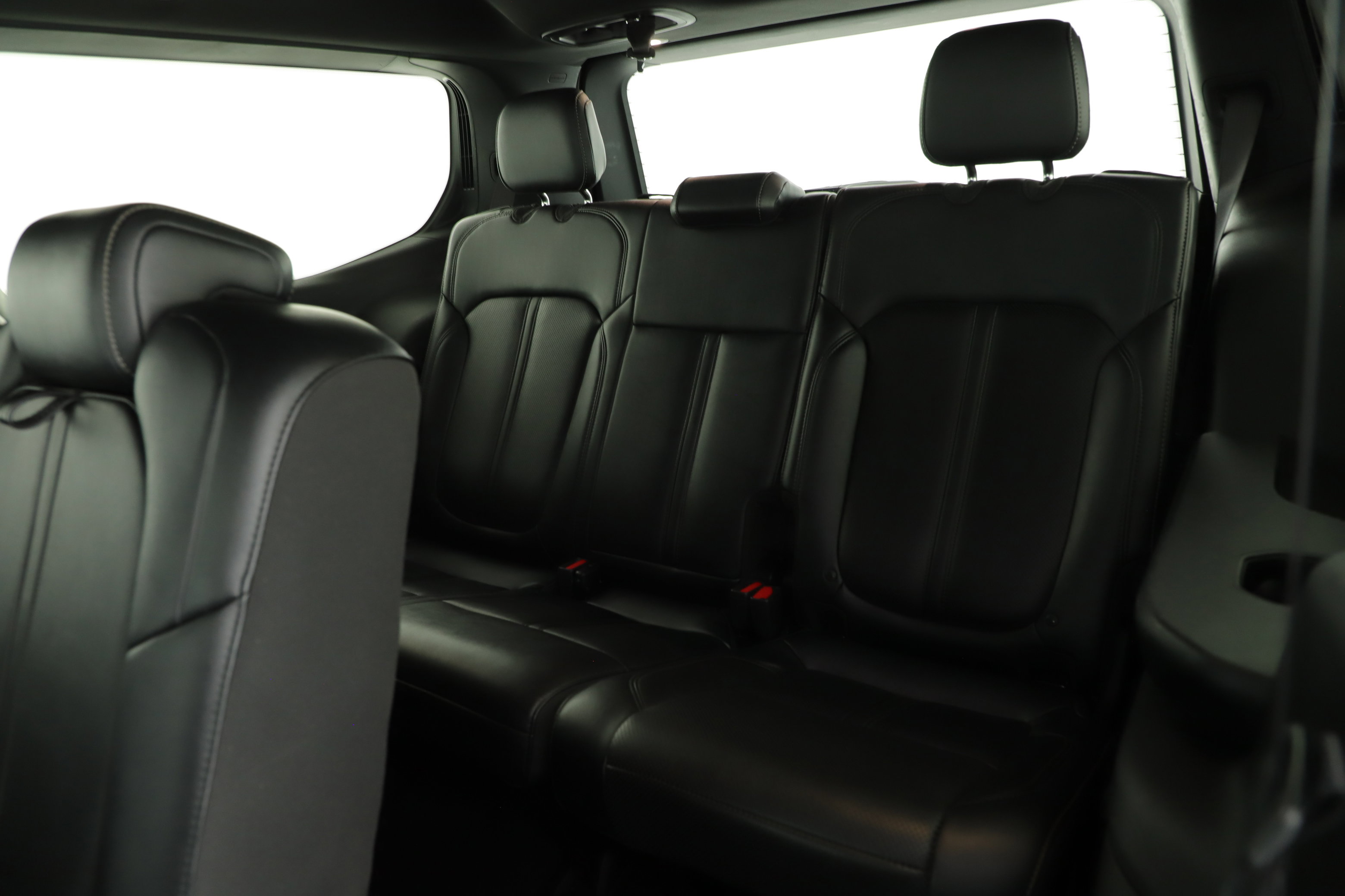 Used 2024 Jeep Wagoneer Series II w/ Flexible Seating Group image 19