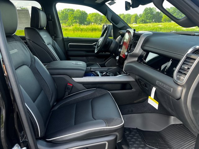 New 2025 RAM 1500 Laramie image 13