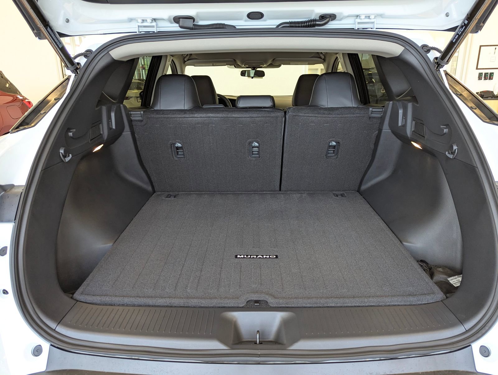 New 2025 Nissan Murano SV image 12