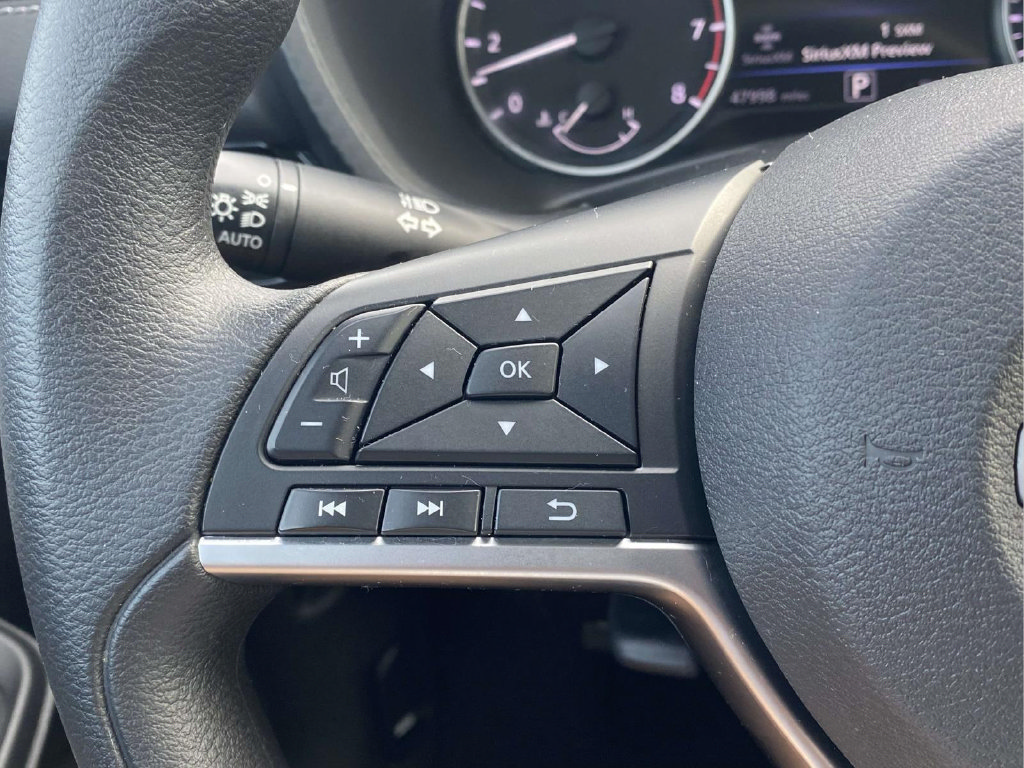 Used 2025 Nissan Sentra SV FWD image 20