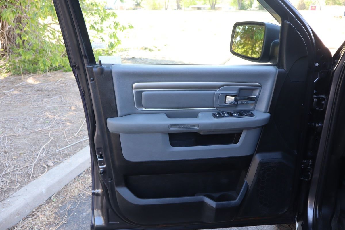 Used 2019 RAM 1500 Big Horn AWD/4WD image 23