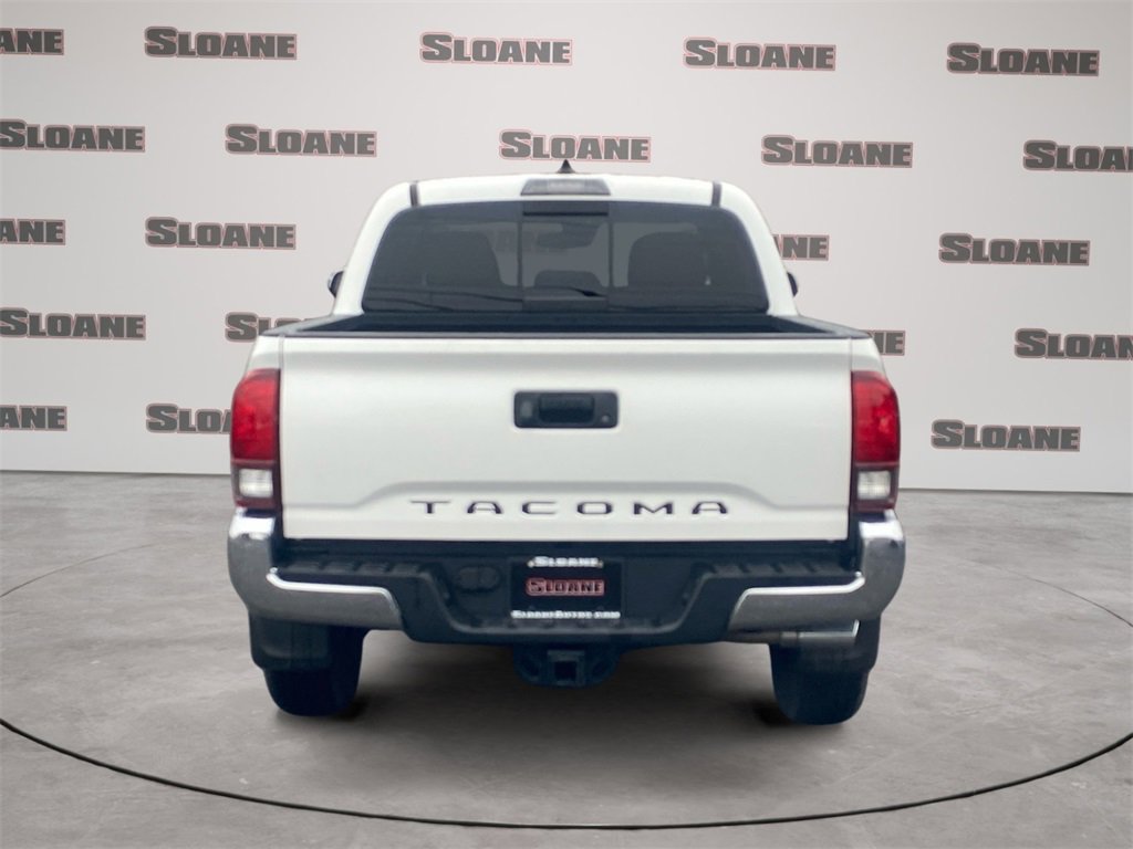 Used 2022 Toyota Tacoma SR5 image 4