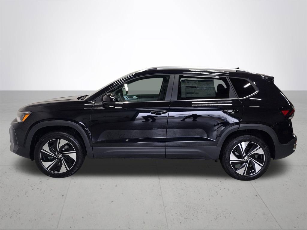 New 2026 Volkswagen Taos SE AWD/4WD image 9