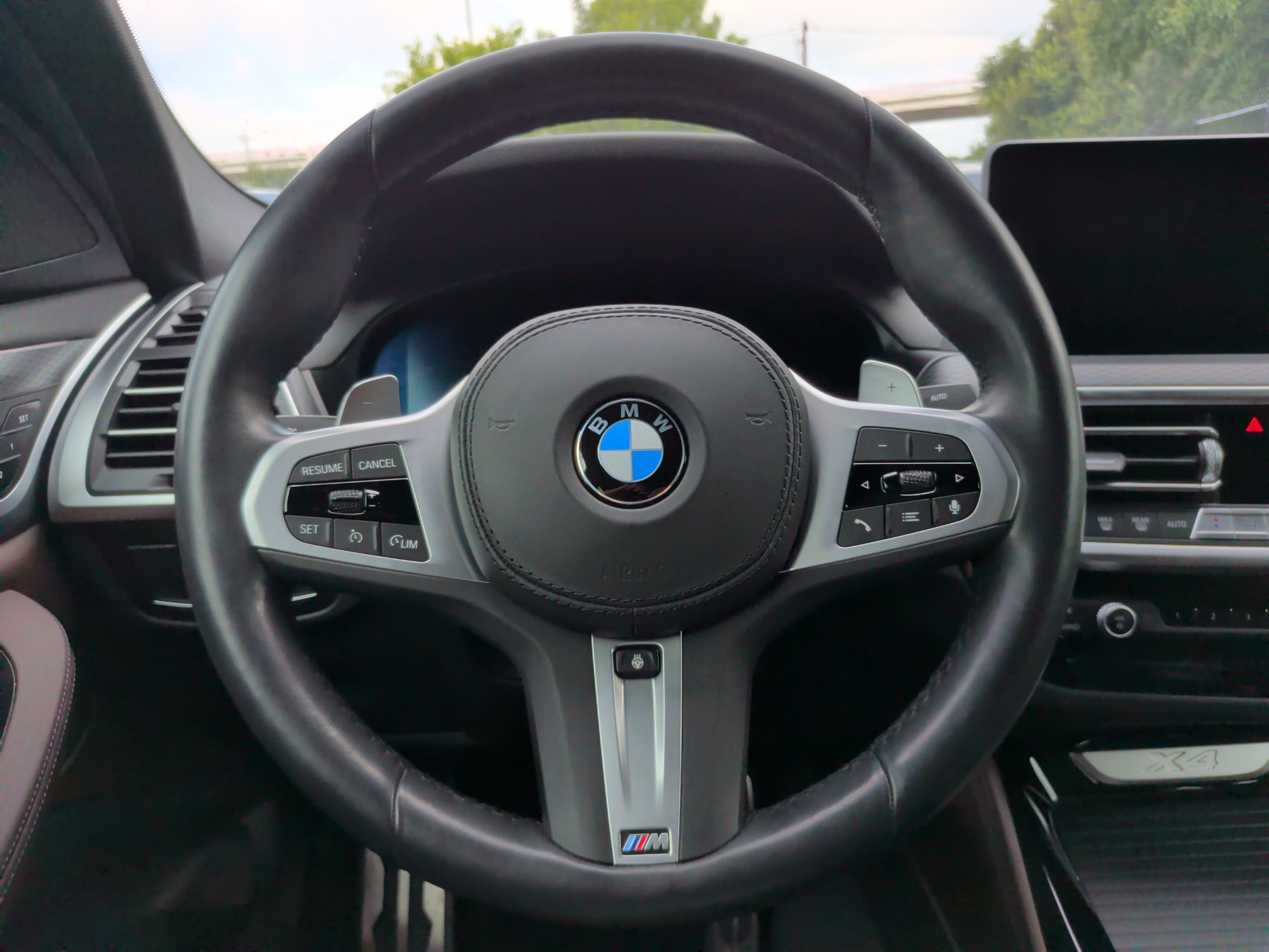 Used 2022 BMW X4 xDrive30i AWD/4WD image 22