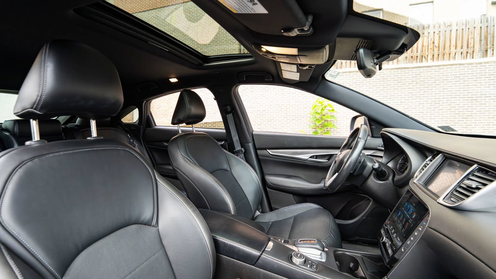 Used 2024 INFINITI QX55 Luxe w/ Cargo Package AWD/4WD image 9