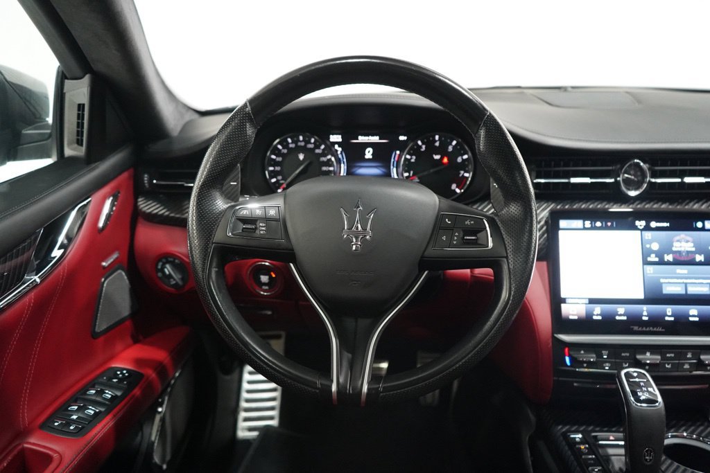 Used 2022 Maserati Quattroporte Trofeo RWD image 15