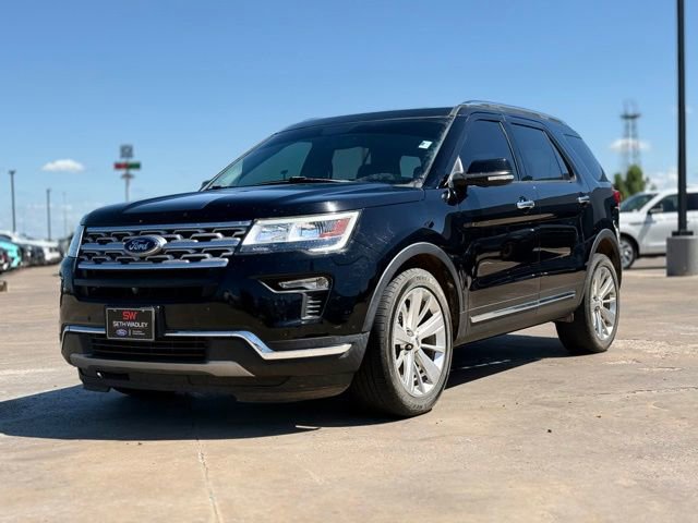 Used 2019 Ford Explorer Limited w/ Class III Trailer Tow Package FWD image 4
