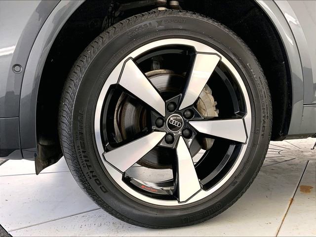 Certified 2023 Audi Q5 2.0T Prestige w/ Prestige Package image 9