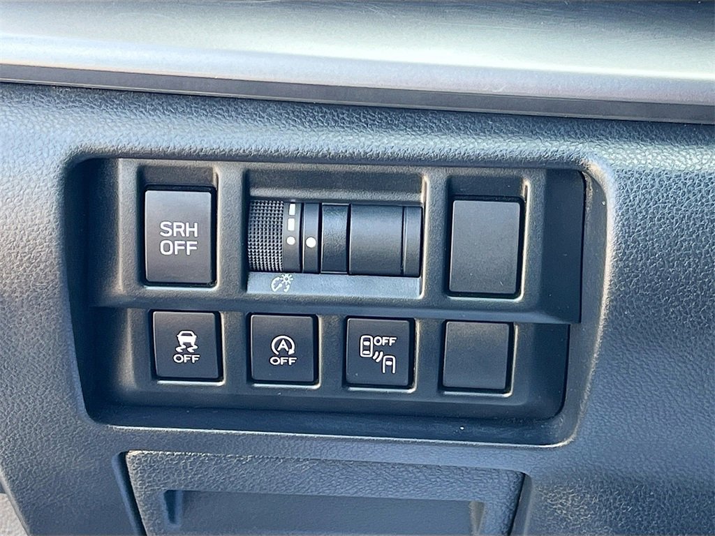 Used 2023 Subaru Crosstrek 2.5i Limited w/ Popular Package #2 image 10