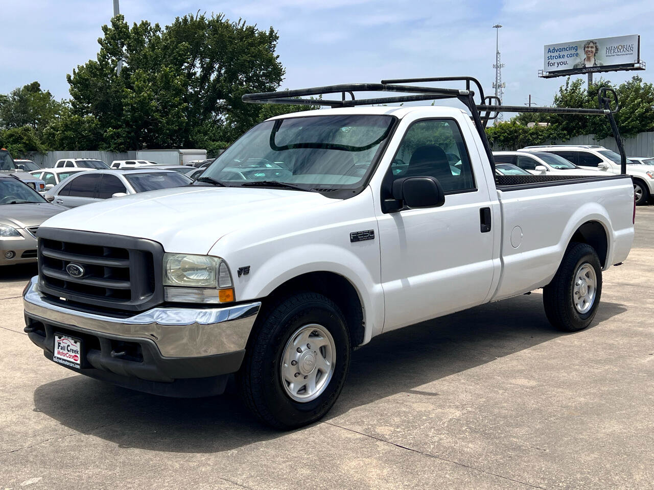 Used 2002 Ford F250 XL image 2