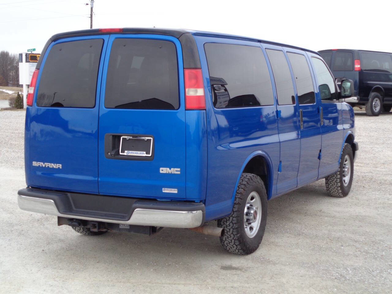 Used 2018 GMC Savana 3500 LT w/ LT Preferred Equipment Group image 7