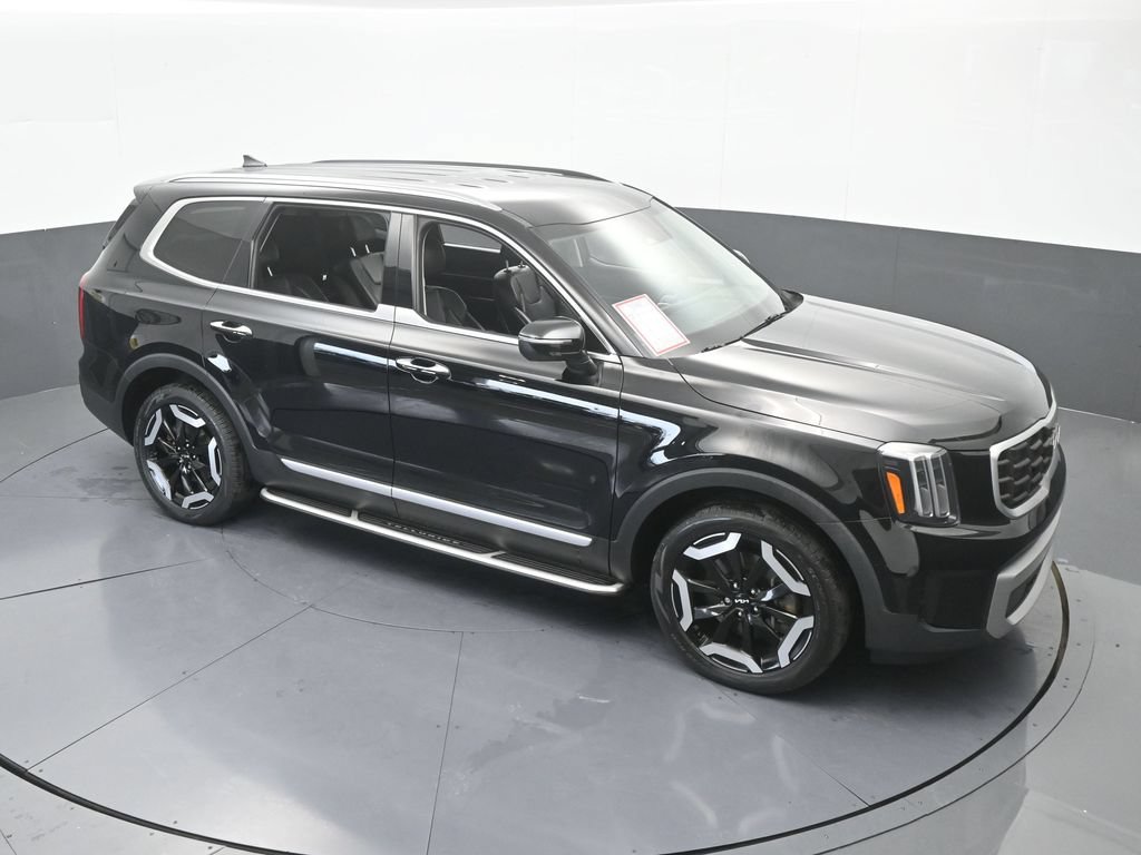 Used 2023 Kia Telluride S AWD/4WD image 55