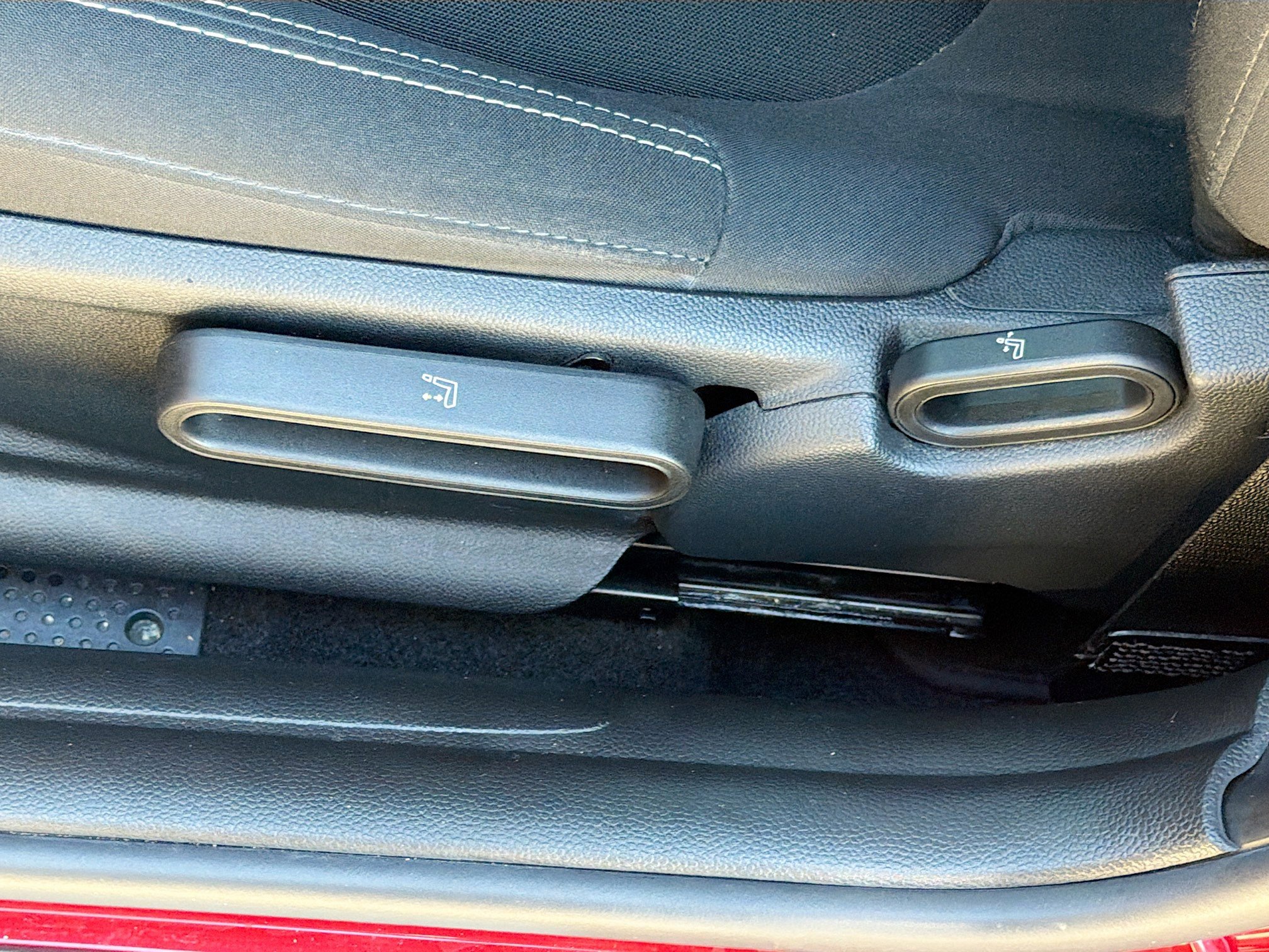 Used 2021 MINI Cooper S w/ 6.5" Touchscreen Package image 20