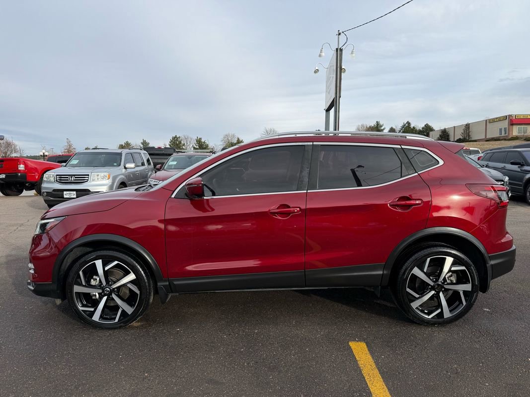 Used 2021 Nissan Rogue Sport SL w/ Premium Package image 6