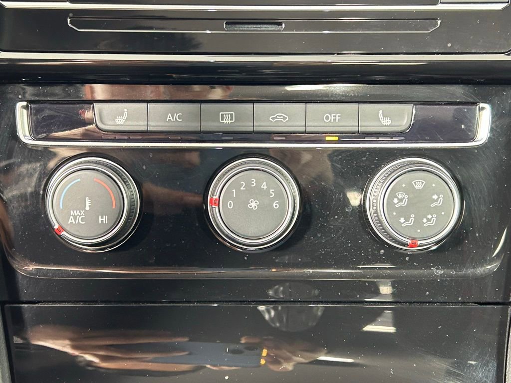 Used 2021 Volkswagen GTI S image 23