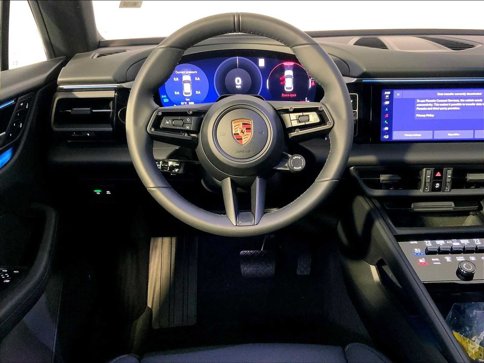 New 2026 Porsche Macan 4 Electric AWD/4WD image 13