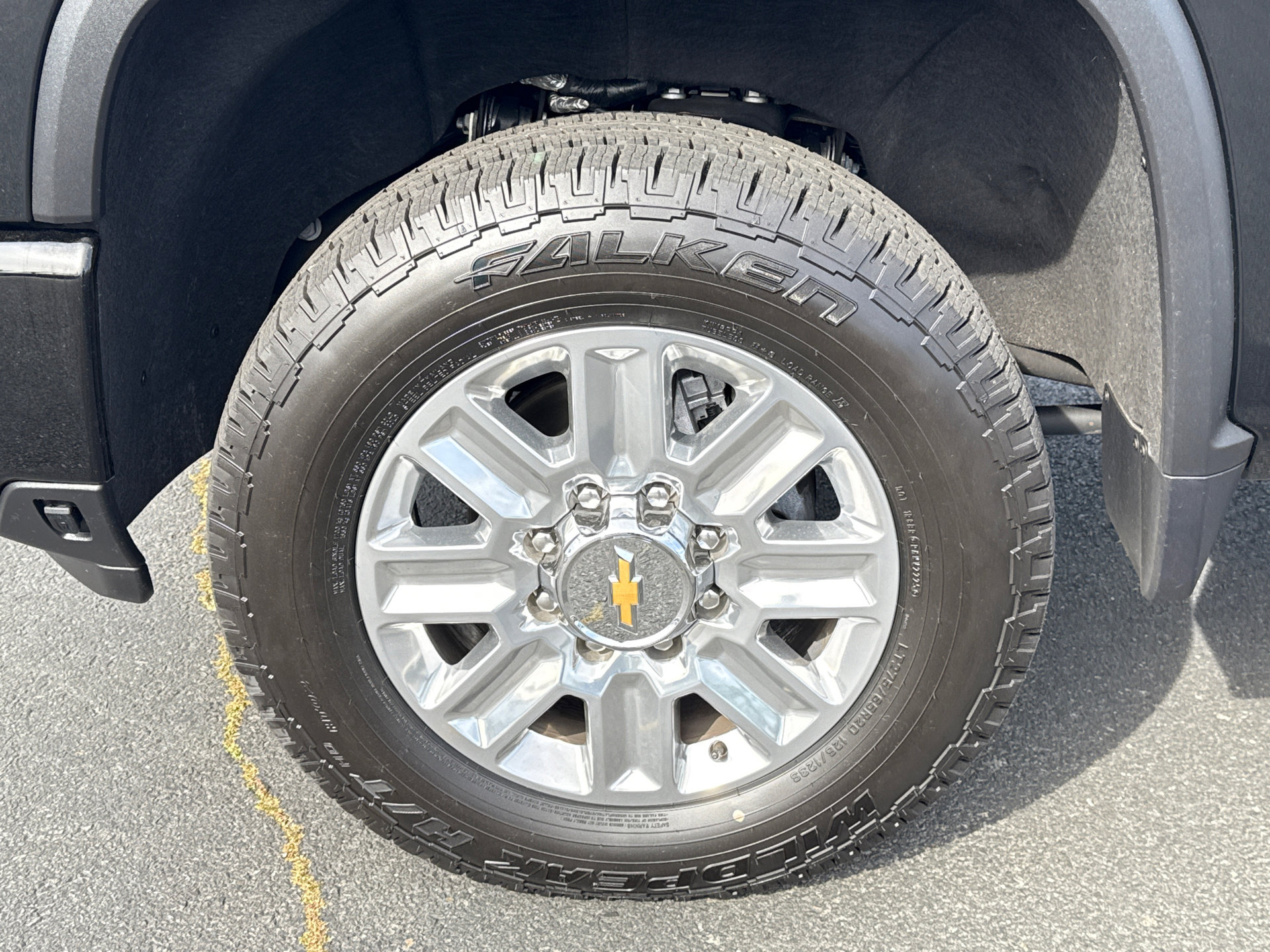 Used 2025 Chevrolet Silverado 3500 High Country w/ High Country Premium Package image 5