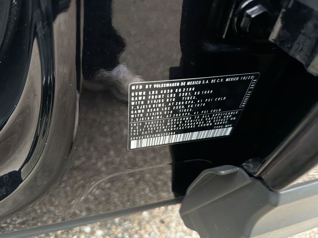 Used 2024 Volkswagen Taos SE AWD/4WD image 27