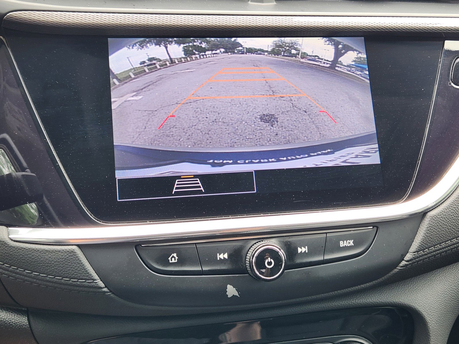 Used 2023 Buick Encore GX Preferred FWD image 7
