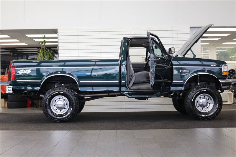 Used 1995 Ford F250 4x4 Regular Cab image 11